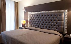 Hotel Lebron